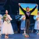 22. april: Kongen er til stede ved en solidaritets- og støttekonsert for Ukraina i Oslo Konserthus der dansere fra Kyiv Grand Ballet framfører "Giselle". Foto: Sven Gj. Gjeruldsen, Det kongelige hoff